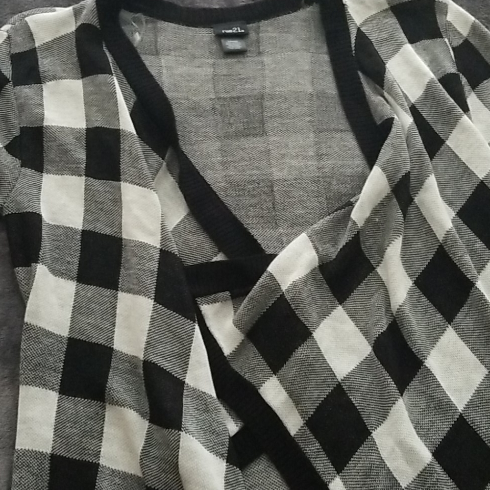 Tunic - Picture 3 of 3